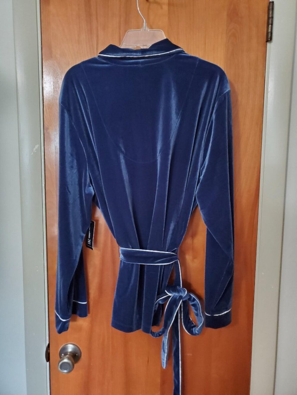 NWT I.N.C. Women's 2pc Velvet Shawl-Collar Pajama Set Size XXL - Picture 3 of 8